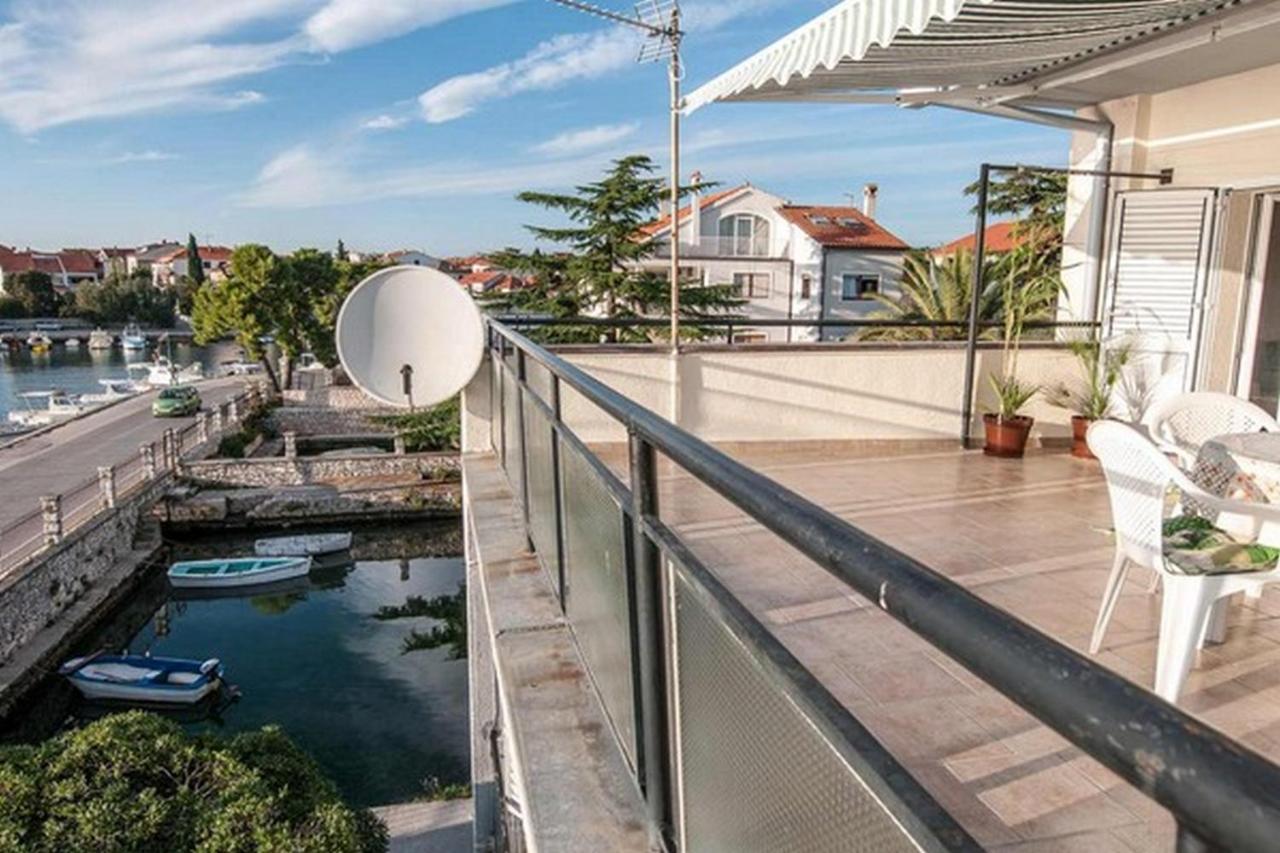 Amazing Seaview Apartment With A Balcony Near The Beach - Kneza Trpimira I Zadar Dış mekan fotoğraf