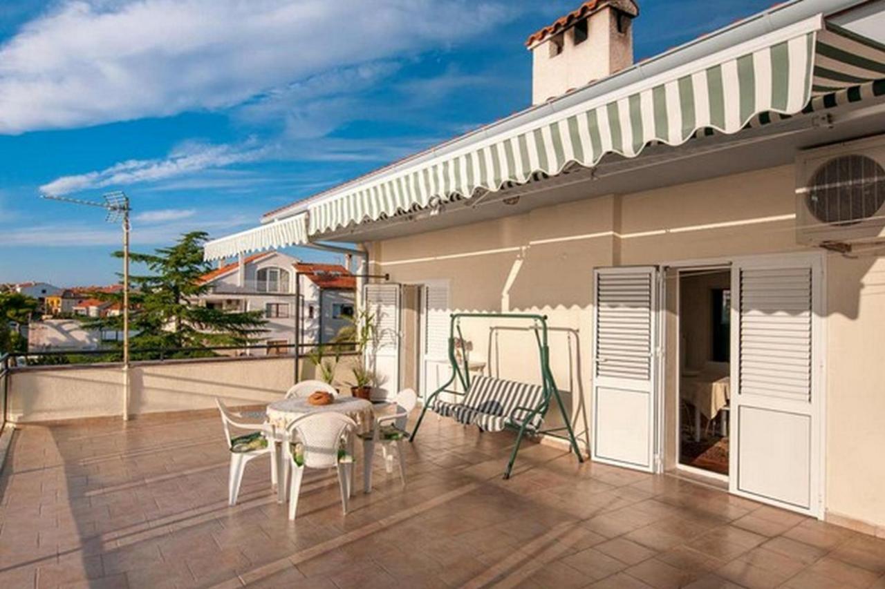 Amazing Seaview Apartment With A Balcony Near The Beach - Kneza Trpimira I Zadar Dış mekan fotoğraf