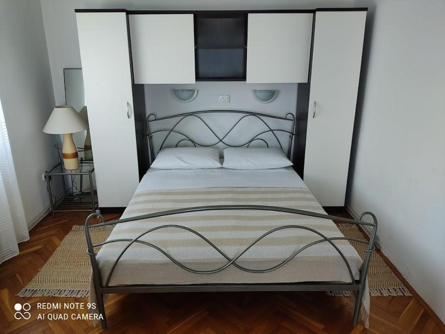 Amazing Seaview Apartment With A Balcony Near The Beach - Kneza Trpimira I Zadar Dış mekan fotoğraf