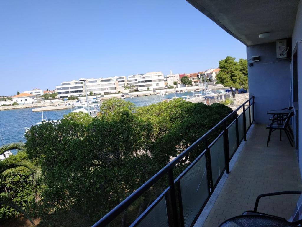 Amazing Seaview Apartment With A Balcony Near The Beach - Kneza Trpimira I Zadar Dış mekan fotoğraf